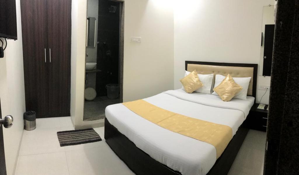 Hotel Zee Residency Bombaj Zewnętrze zdjęcie